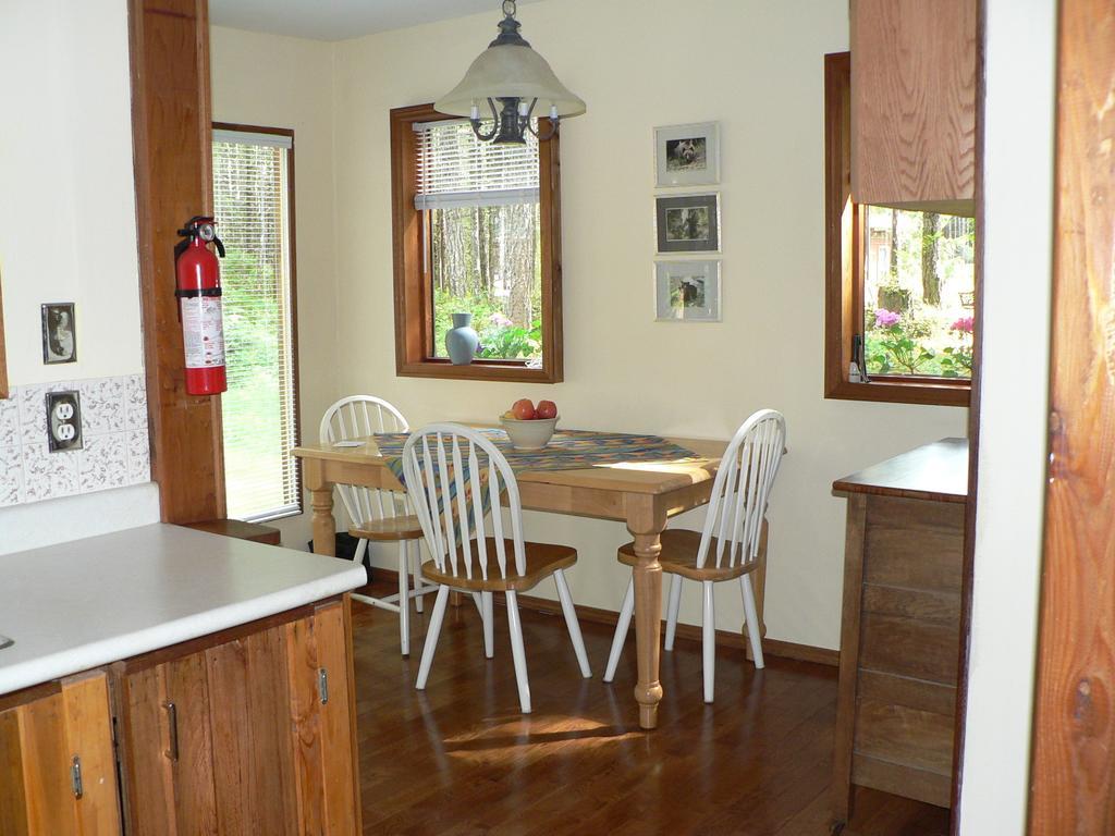 Cedar Song B&B パークスビル 部屋 写真